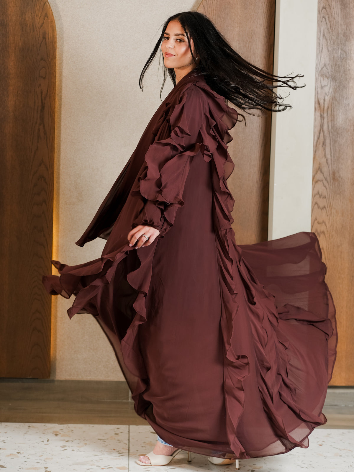 Leyla Abaya in Mocha